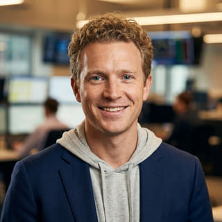 Ryan Brooks, listed as Lead Trading Analyst at Vault Kapitstead, in a profile image